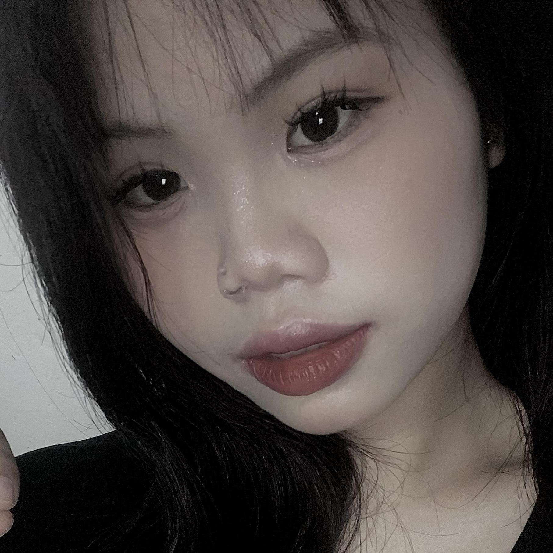 Thư Bùi